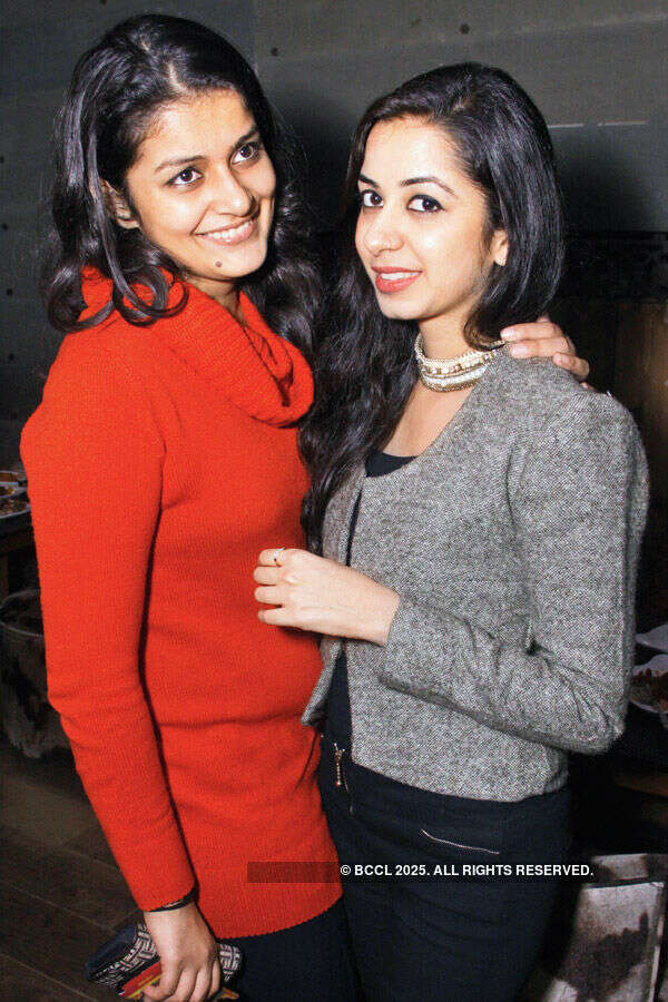 B-Town night rocks the floor