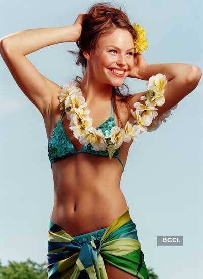 Full-on-fetish babes