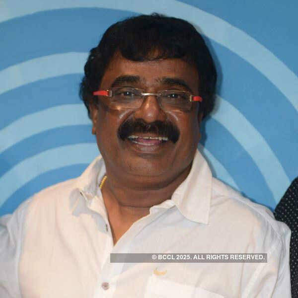 Party at Small World pub