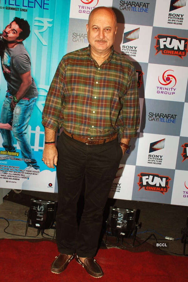 Sharafat Gayi Tel Lene: Premiere