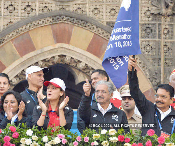 Celebs at Mumbai Marathon 2015