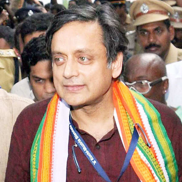 Sunanda murder probe: Cops interrogate Tharoor