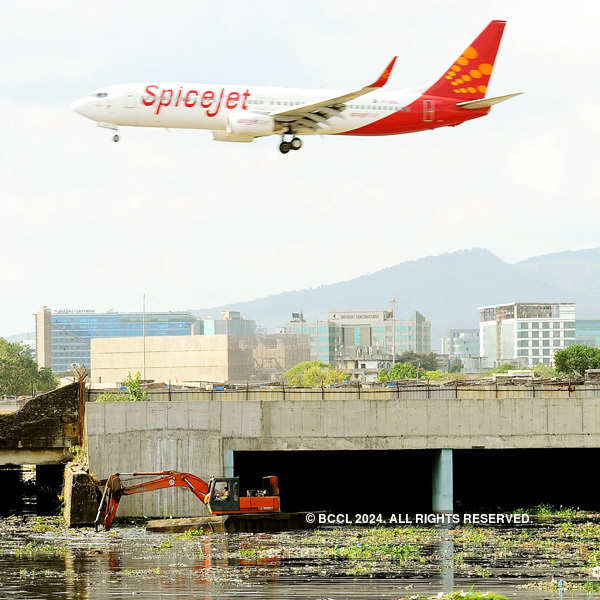 SpiceJet board approves up to $243 mn share sale plan