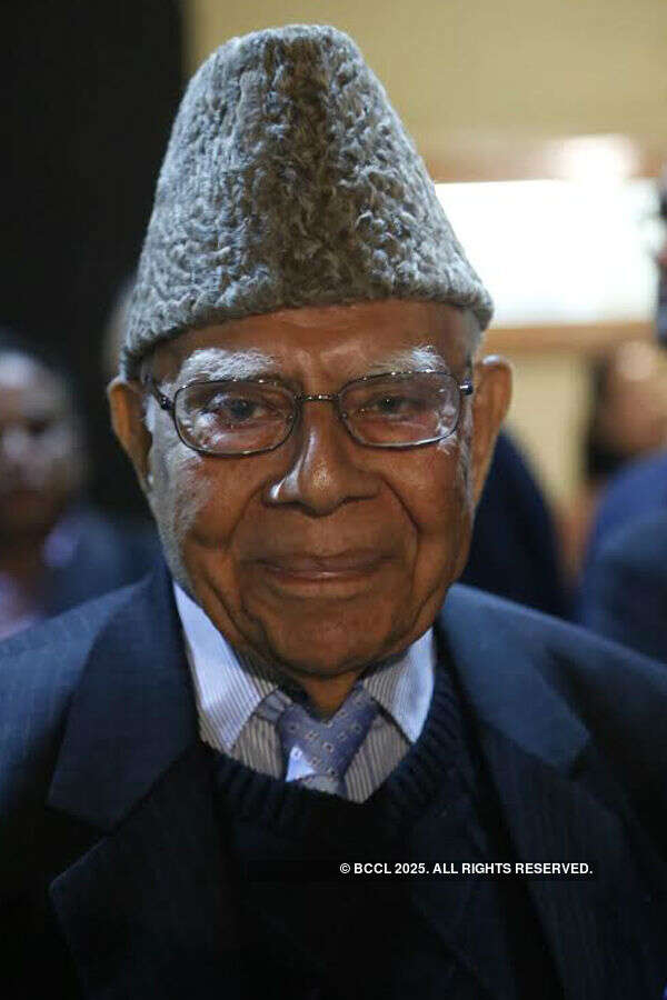 Czech Republic government honours Dr Samanta