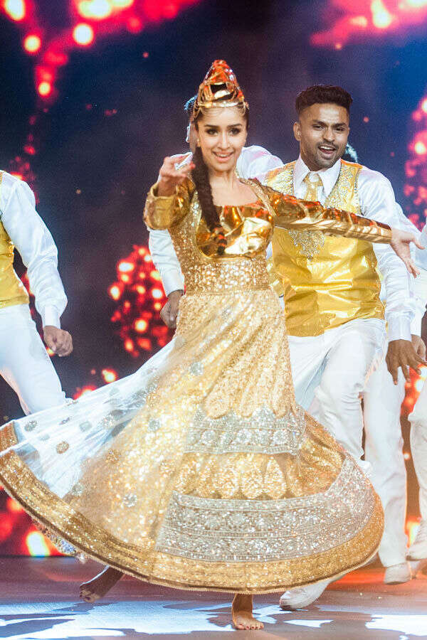 60th Britannia Filmfare Awards: Peppy Performances