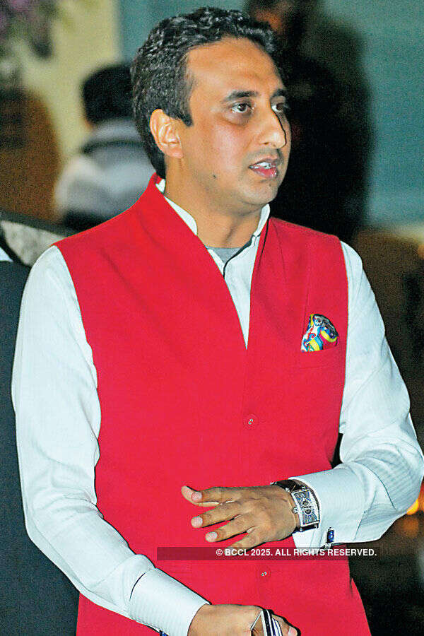 A gathering over Rajasthani food