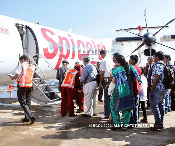 SpiceJet launches V-Day sale