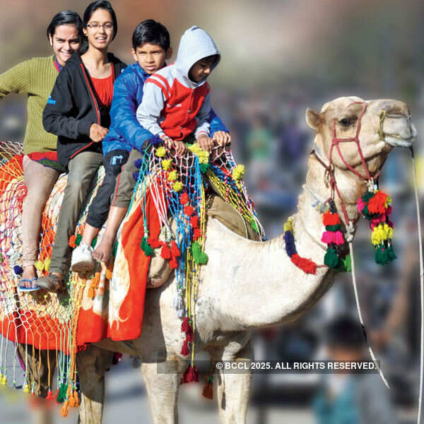 Enthusiastic youngsters @ Raahgiri