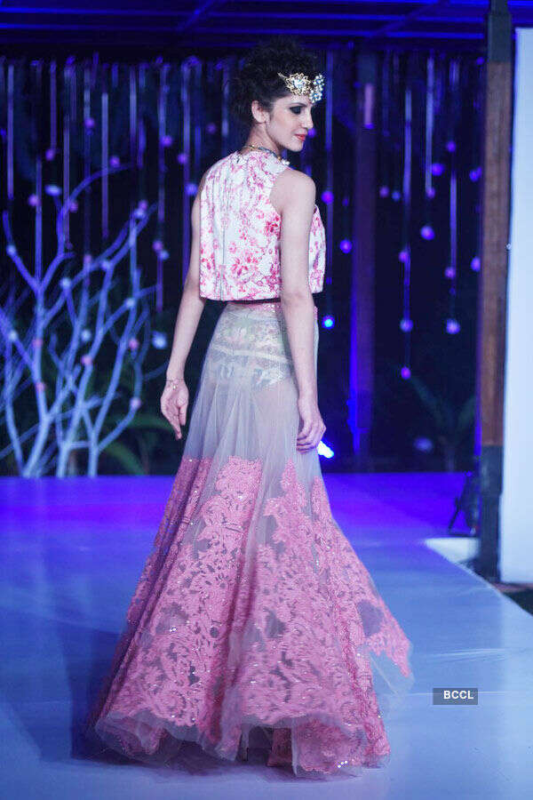 IBFW '15: Falguni & Shane Peacock