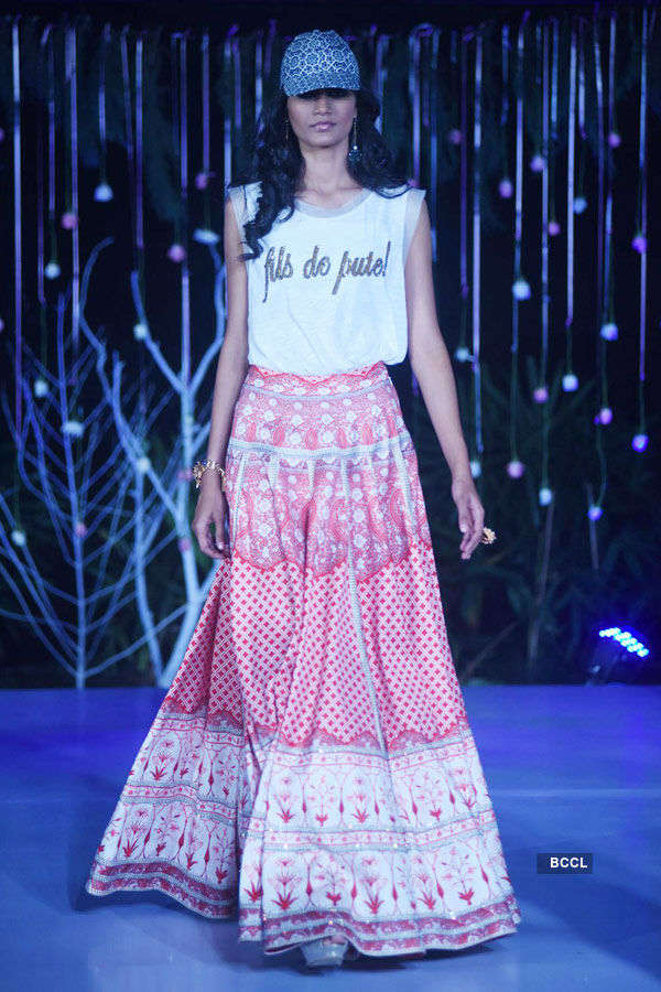 IBFW '15: Falguni & Shane Peacock