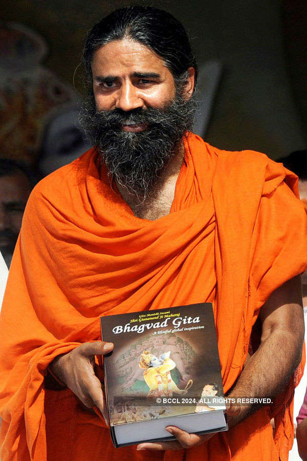 Ramdev, Ravi Shankar say no to Padma award