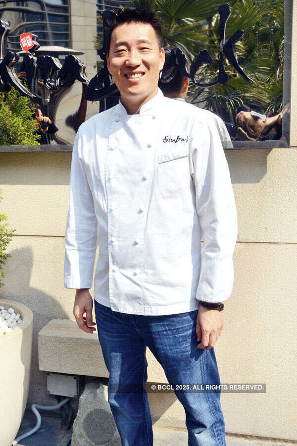 Sunday feast in the city