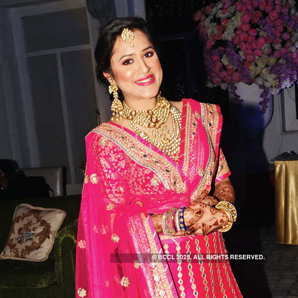 Europe-themed wedding of Aapurti and Akshay Jain