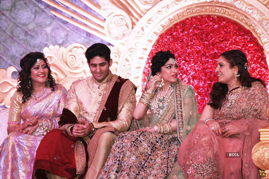 Tulsi Kumar and Hitesh Ralhan with friends and family at their sangeet ...