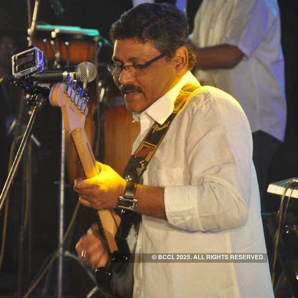 Chandrabindoo celebrates 25 years