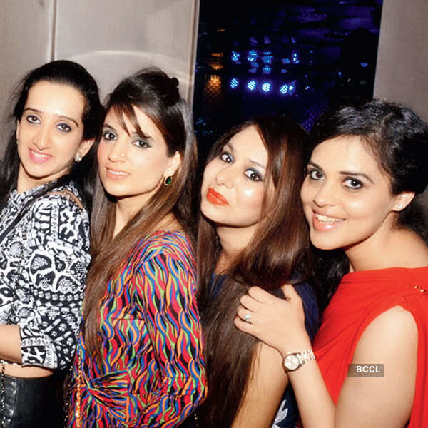 Musical Night @ The Sky Bar