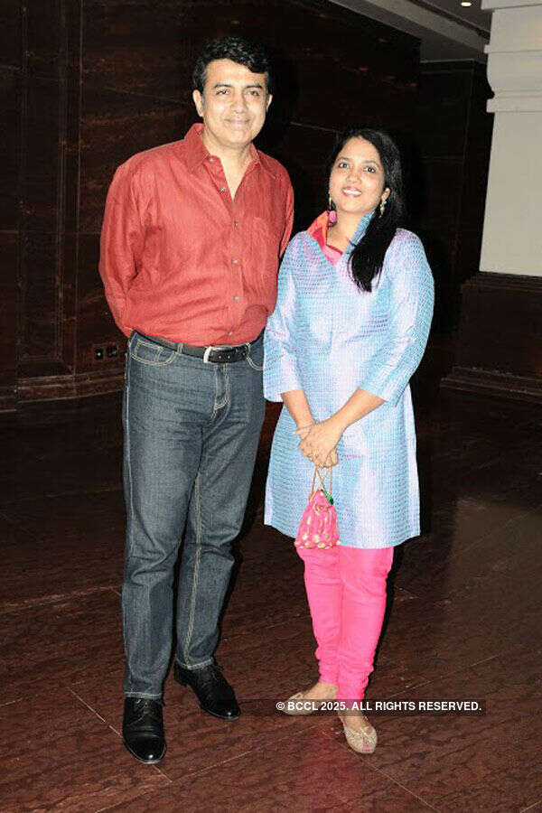 Singer Karthik performs @ ITC Grand Chola