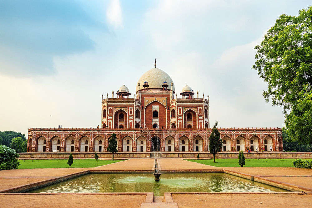 delhi tourist places list near me