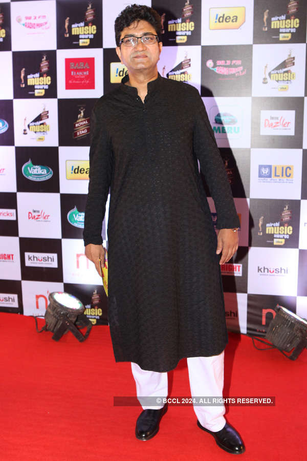 Mirchi Awards '15 - Red Carpet