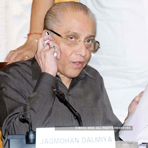 Jagmohan Dalmiya elected BCCI president