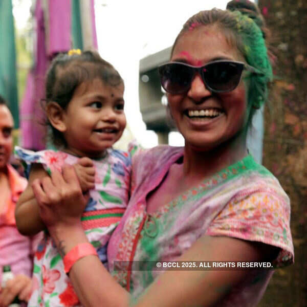 Bengaluru gets colourful on Holi