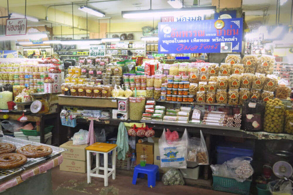 4. Wororot Market