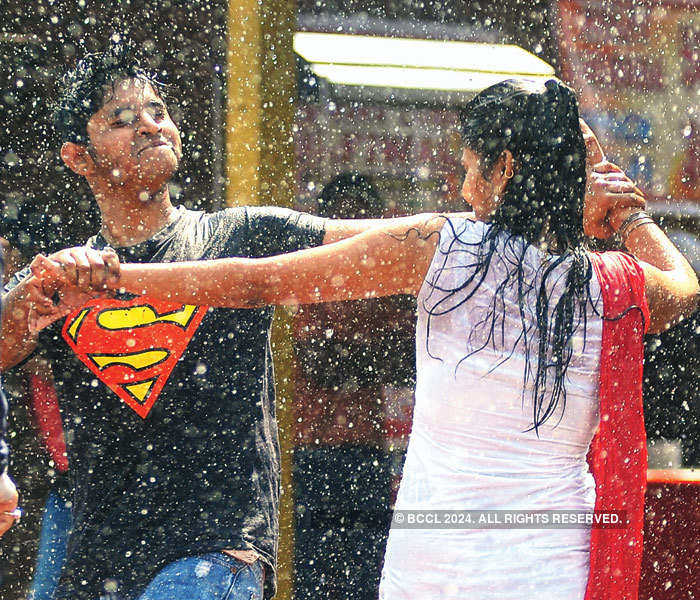 Rain dance & Holi masti for college goers