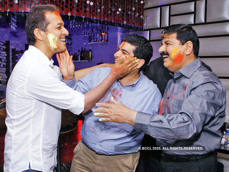 Jab Dilli mein rang barse