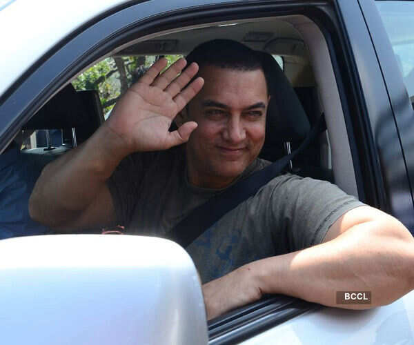 Aamir Khan's b'day party