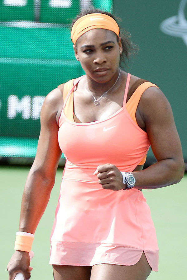 Serena Williams battles past Sloane Stephens