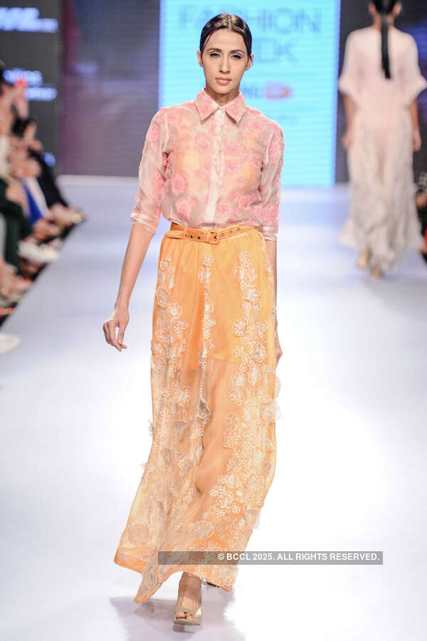 LFW '15: Day 2: Pallavi Singhee