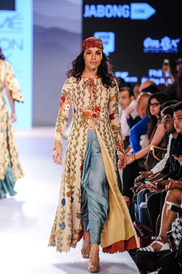 LFW '15: Day 3: Divya Sheth