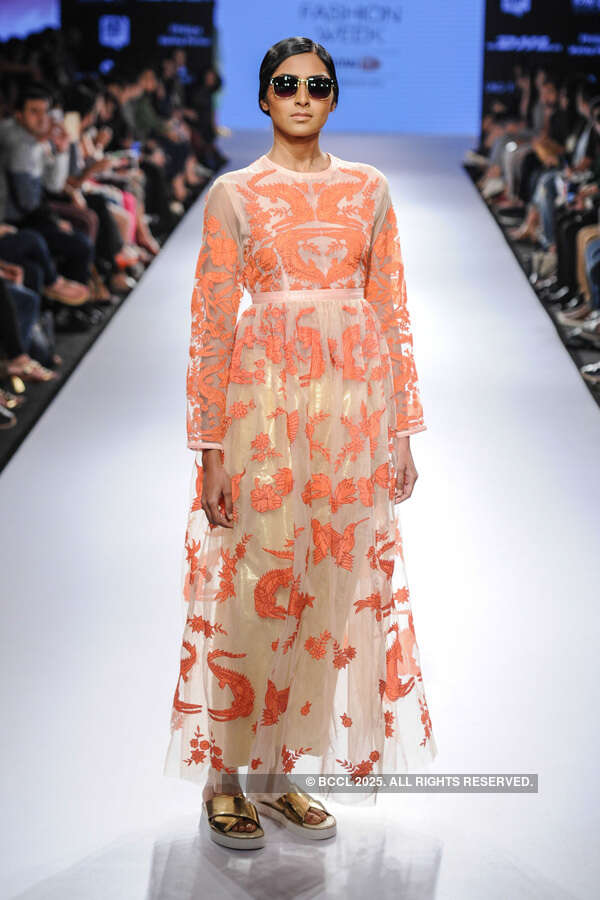 LFW '15: Day 4: Lovebirds