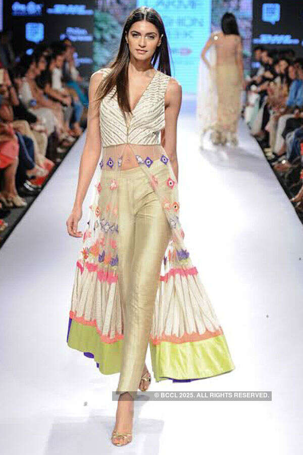 LFW '15: Day 5: Arpita Mehta