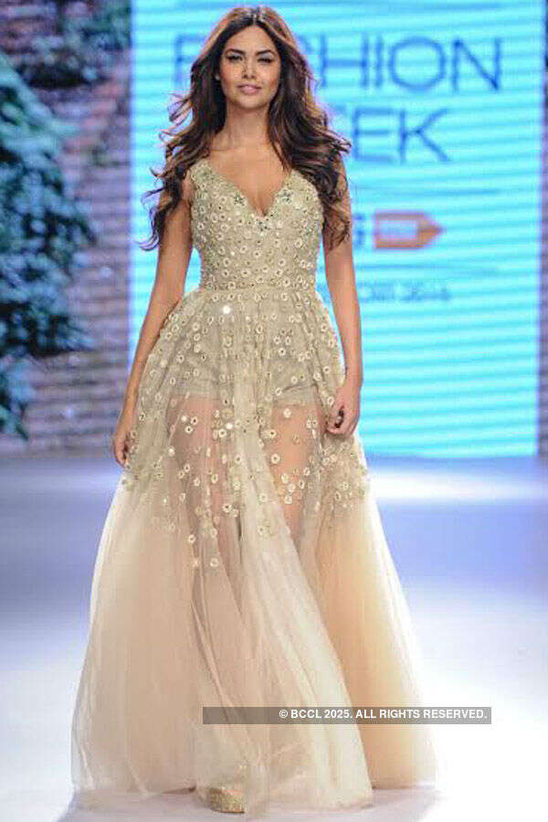 LFW '15: Day 5: Arpita Mehta