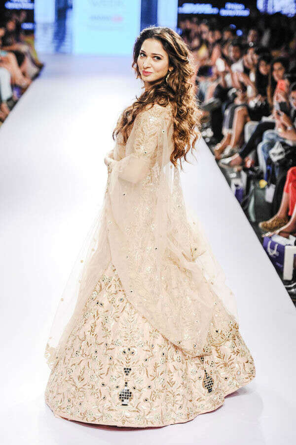 LFW '15: Day 5: Payal Singhal