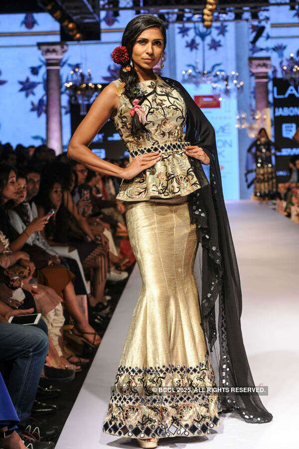 LFW '15: Day 5: Suneet Varma