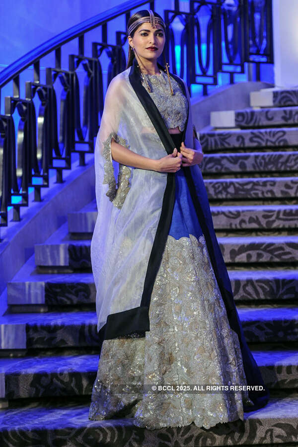 LFW '15: Grand Finale: Anamika Khanna