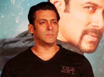 Celebs who took dig at Salman Khan