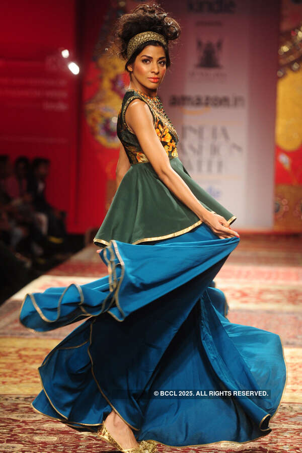 AIFW '15: Day 1: JJ Valaya