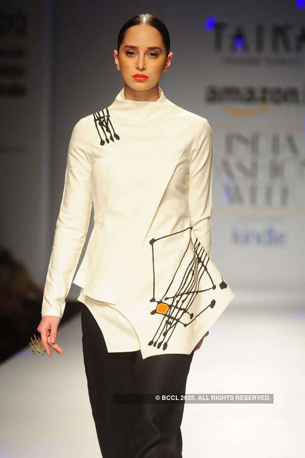 AIFW '15: Day 4: Poonam Bhagat