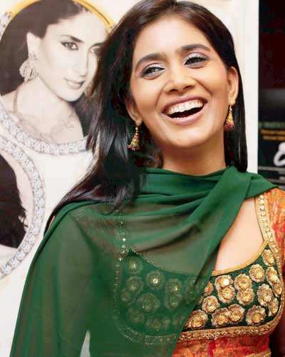 Sonali Kulkarni