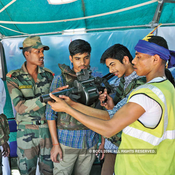 Noida students at Army camp