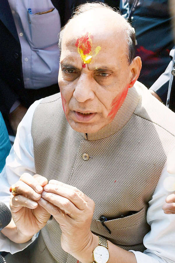 Rajnath to BSF: Starve Bangladesh of beef