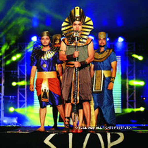 Aditi Singh Sharma performs at RITM