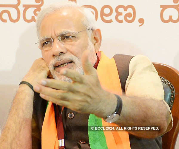 Print notes on Indian paper: Modi