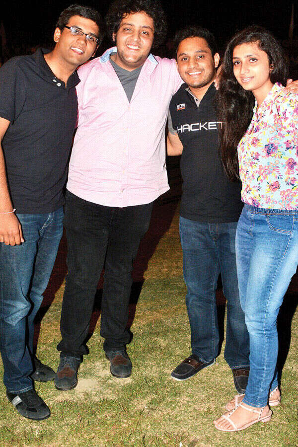 Mika spreads the magic