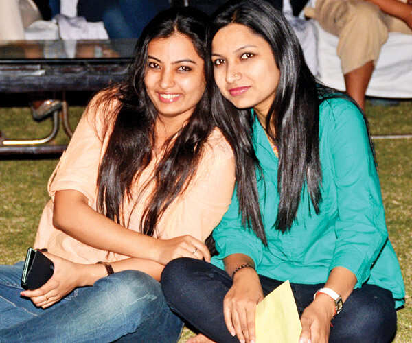 Mika spreads the magic