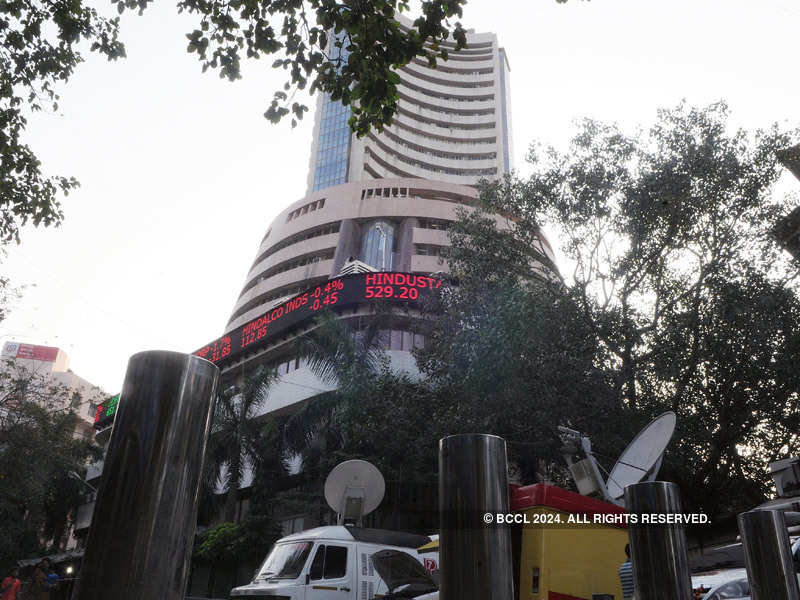 Sensex at 3-week high; RIL, CIL surge