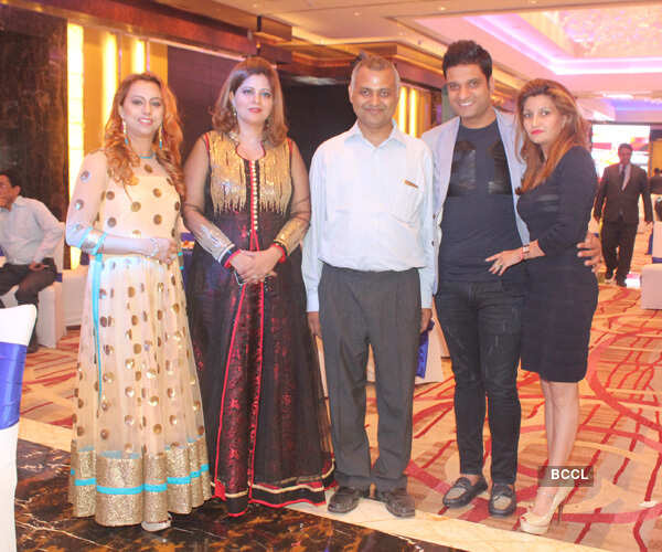 Harveen, Richa Aggrawal, Somnath Bharti, Nitin and Komal Chawla at the ...